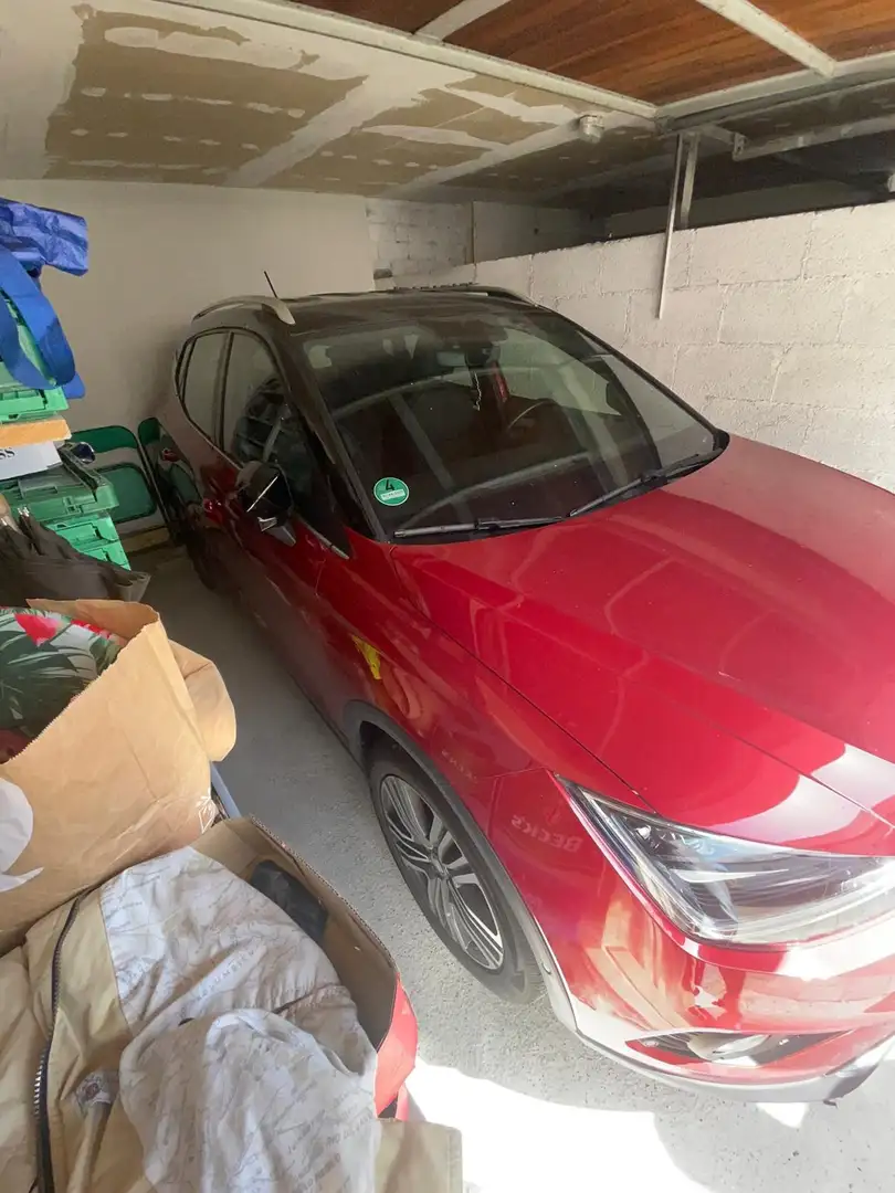 SEAT Arona Rot - 1