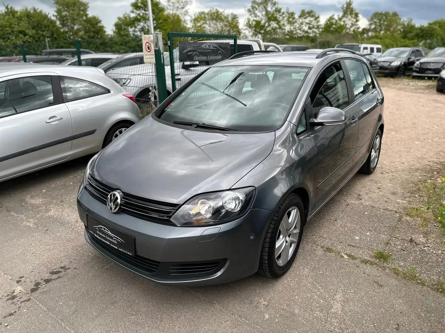 Volkswagen Golf Plus TÜV & Service NEU Grau - 1