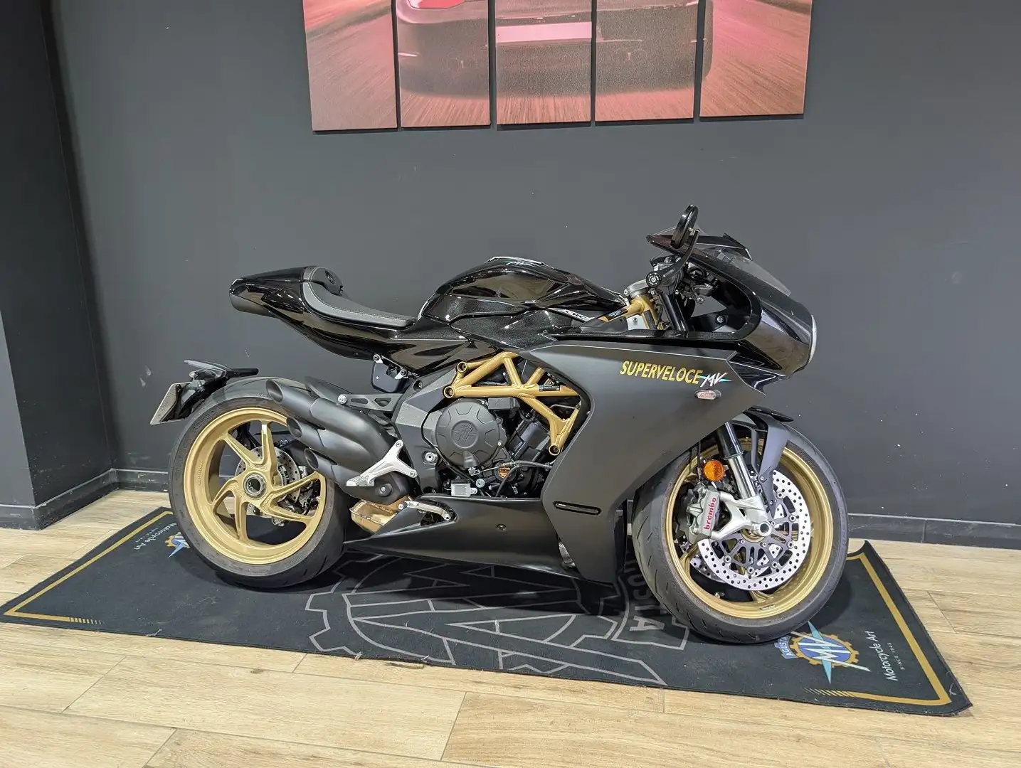 MV Agusta Superveloce 800 800 Siyah - 1