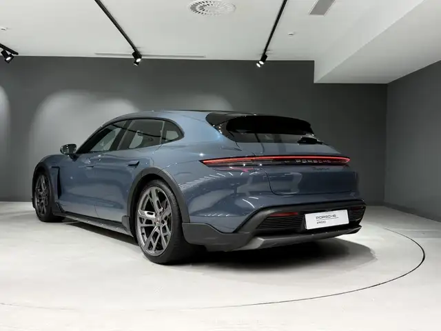 Porsche Taycan view 3