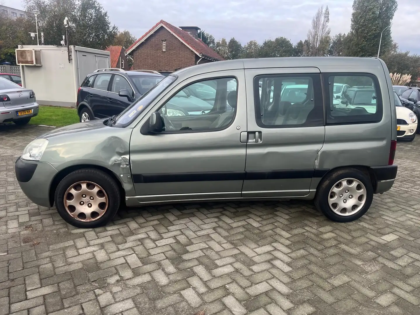 Peugeot Partner MPV 1.6-16V XT elec ramen cv deuk linker voorscher Groen - 2