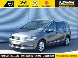 Volkswagen Touran Highline DSG Navi Einparkhilfe Familienvan Autom./Klima/Park Assist./Audiosystem: CD Player/Sitzhzg./MF Lenkrad/BC/eFH.