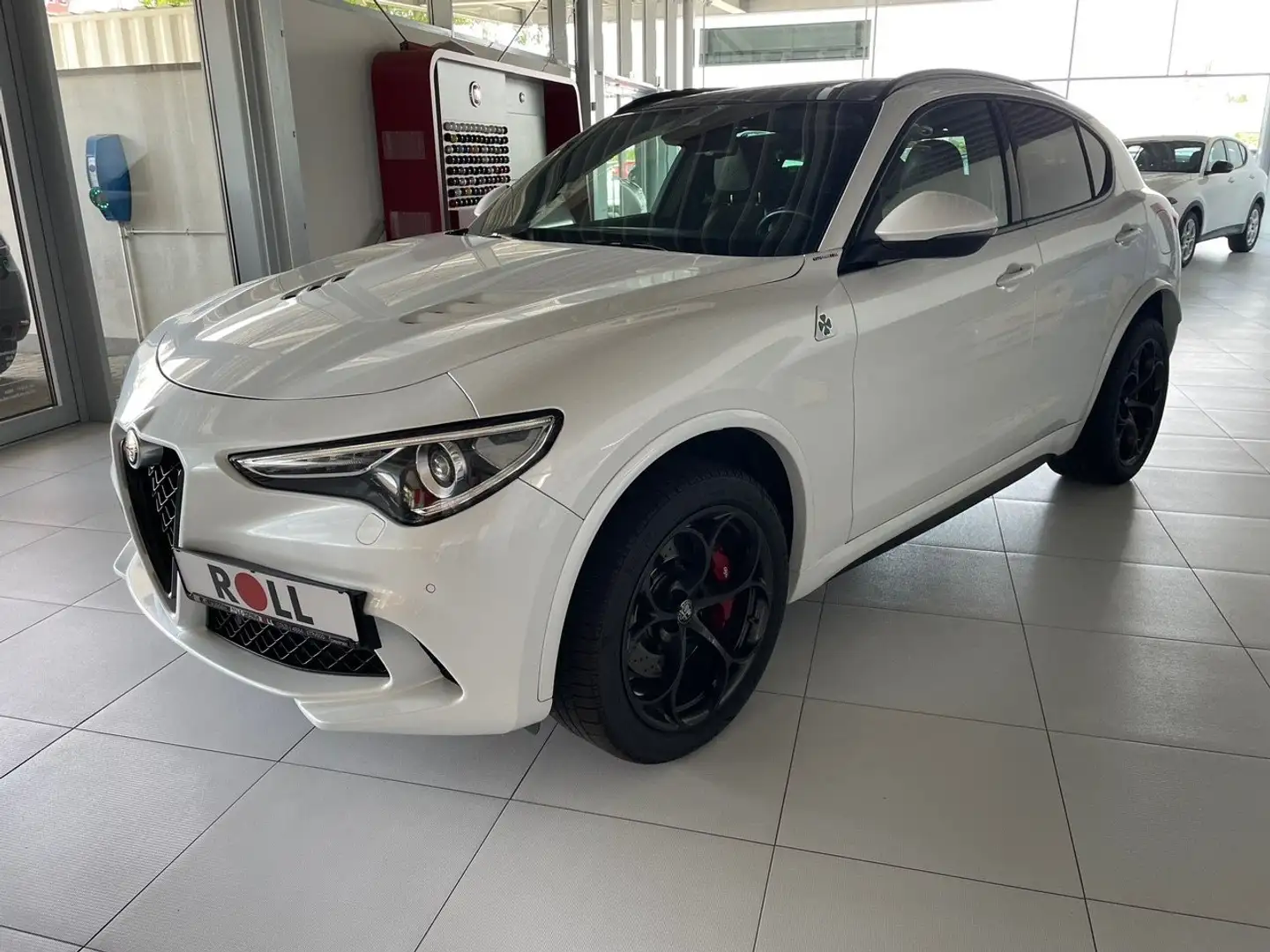 Alfa Romeo Stelvio Quadrifoglio Q4 Blau - 2