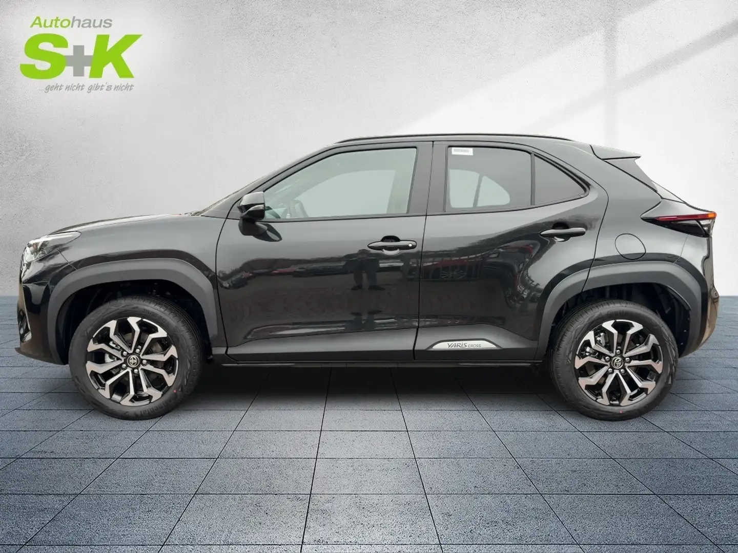 Toyota Yaris Cross 1,5-l-VVT-iE Hybrid Syst. 96kW (130 PS) Schwarz - 2