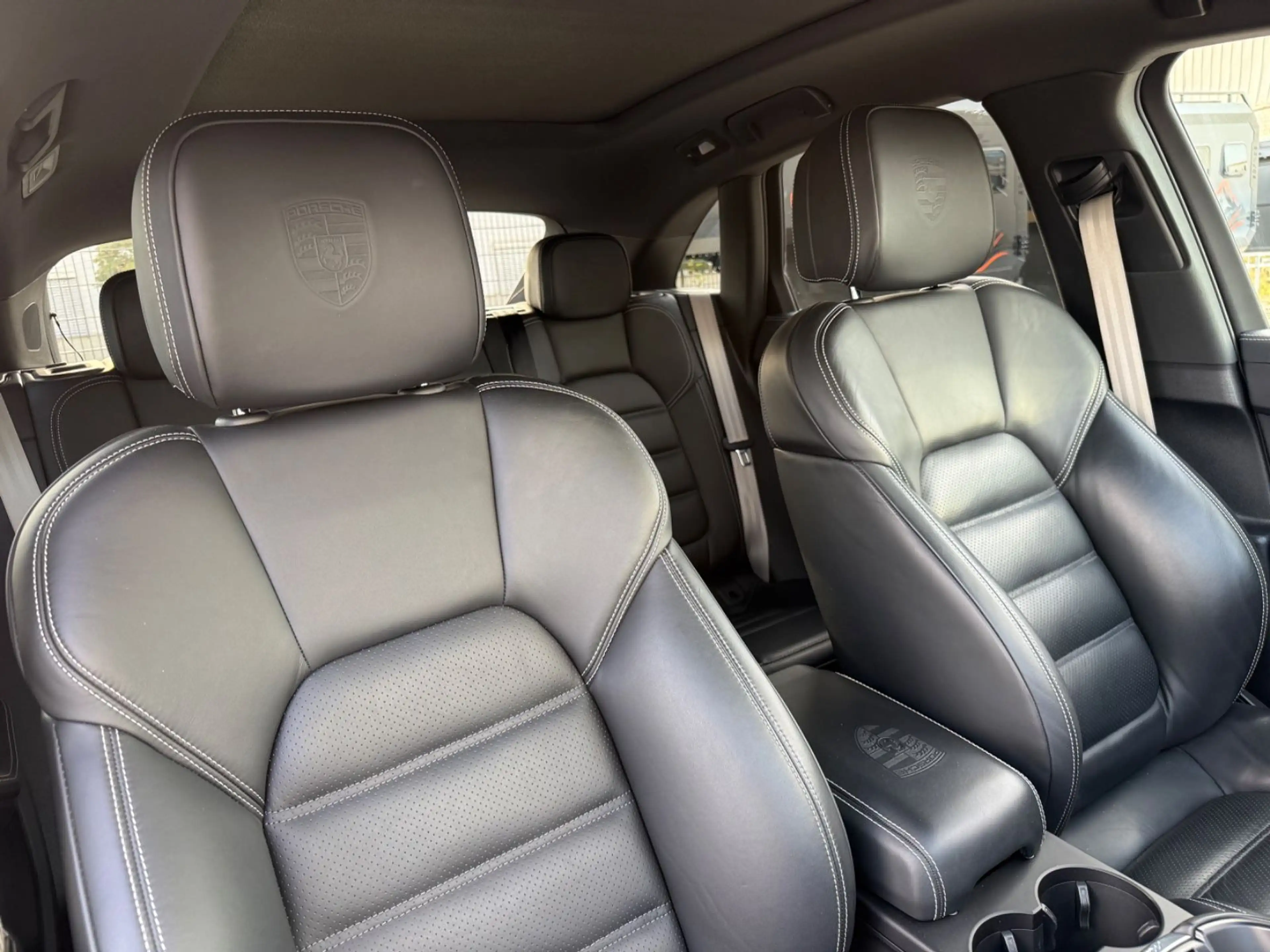 Porsche Macan S Sport-Chrono/18-Wege/Pano/PASM/21/Carb/360/Mem — photo 27