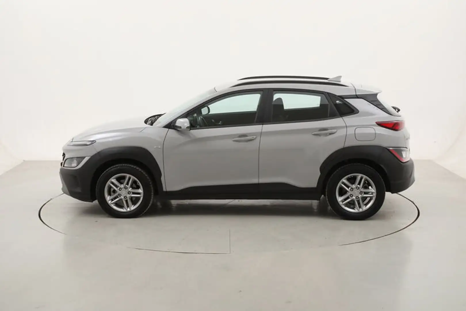 Hyundai KONA Hybrid 48V XTech 1.6 Mild Hybrid 136CV Grigio - 2
