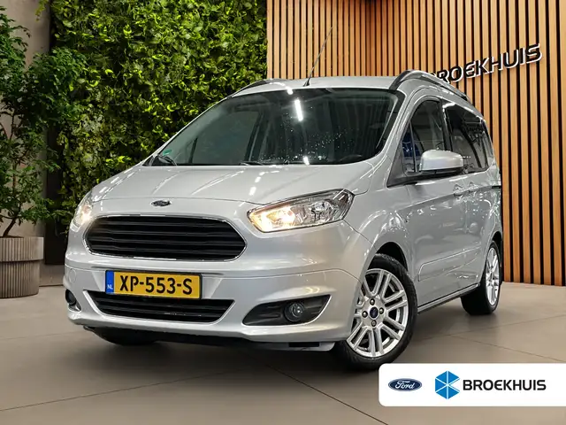 Ford Tourneo Courier 1.0 Titanium | All season banden | Trekhaak | Clim
