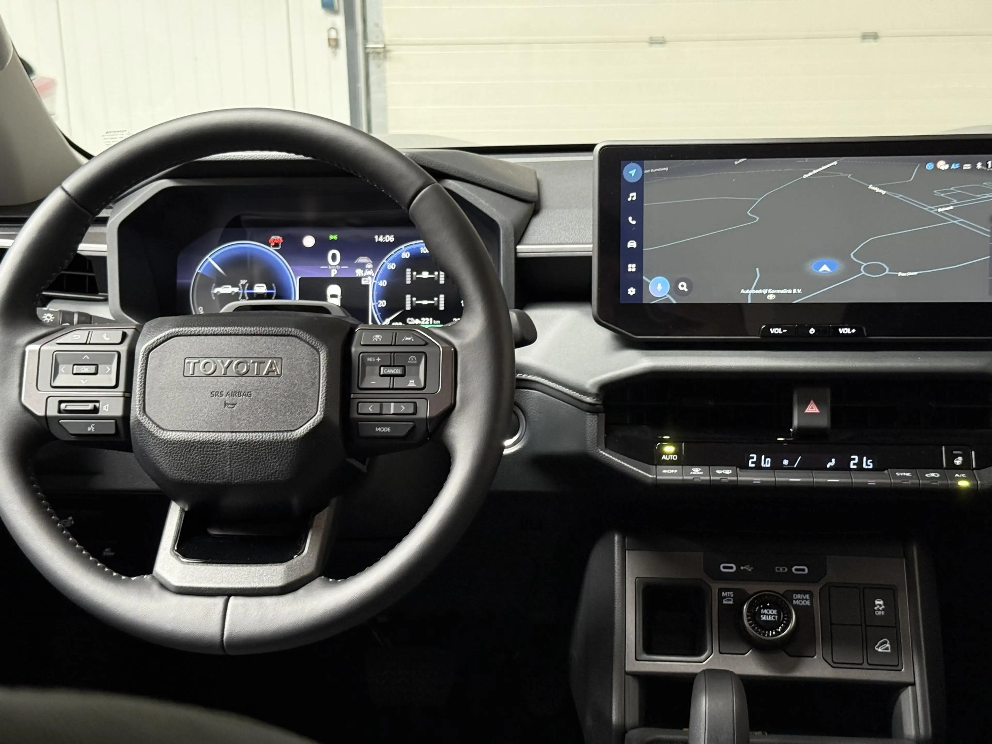 Toyota Hilux Professional Dubbele Cabine 59,2 kWh Electric — photo 11