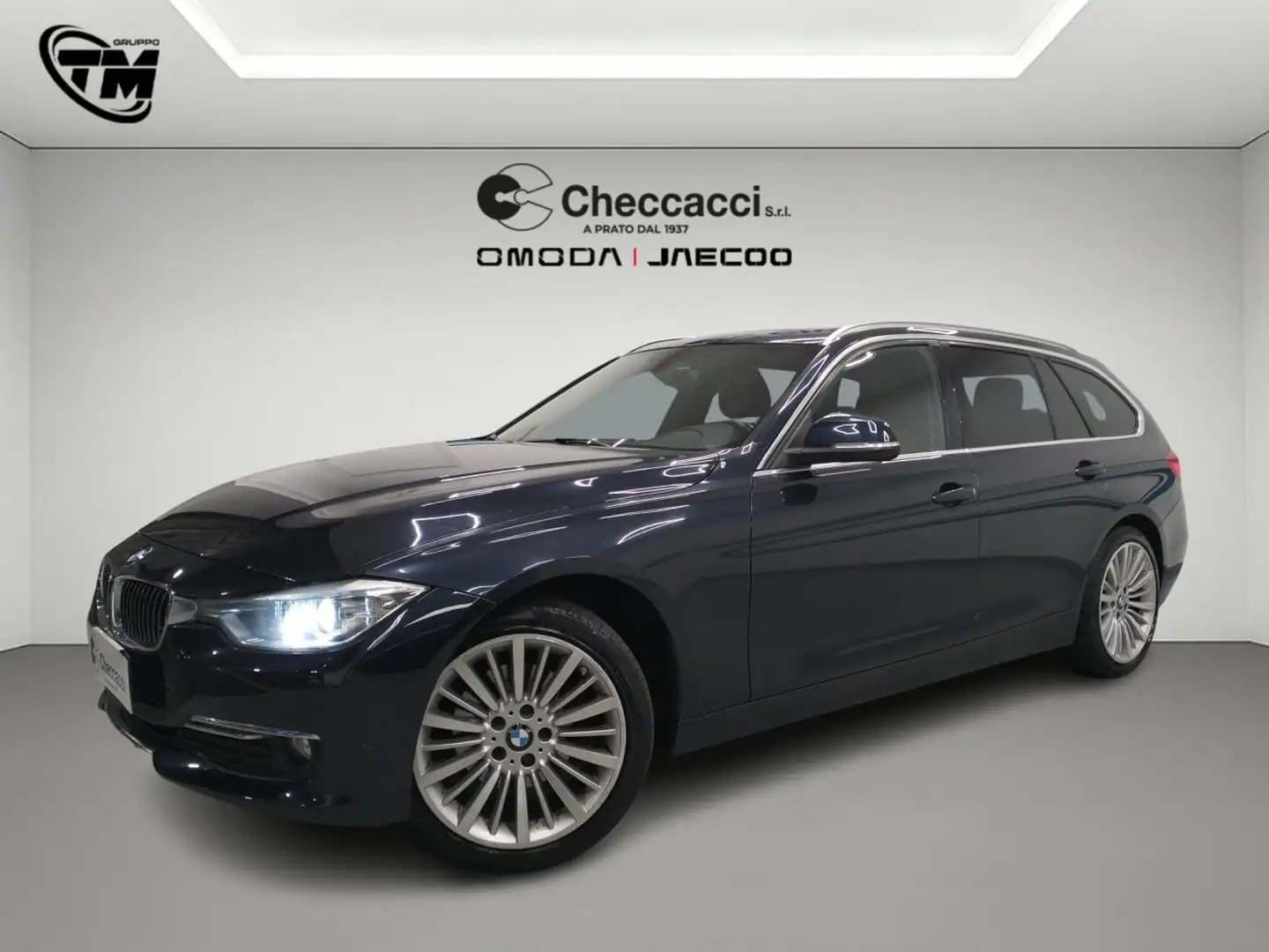 BMW 320 d Touring 320d xdrive Luxury Blauw - 1