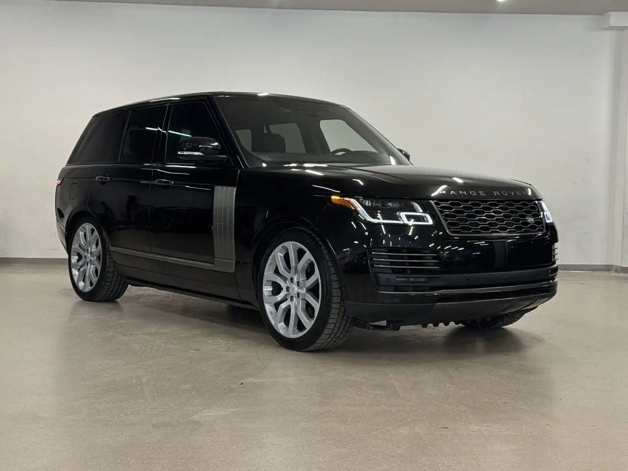 Land Rover Range Rover снимка Land Rover Range Rover