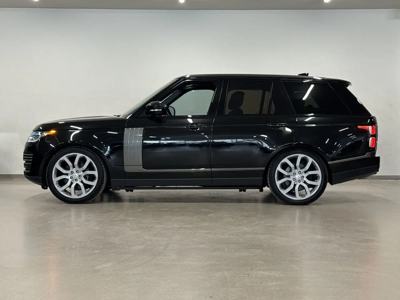 Land Rover Range Rover снимка Land Rover Range Rover