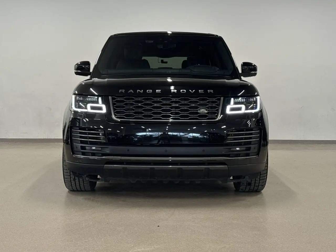 Land Rover Range Rover снимка Land Rover Range Rover