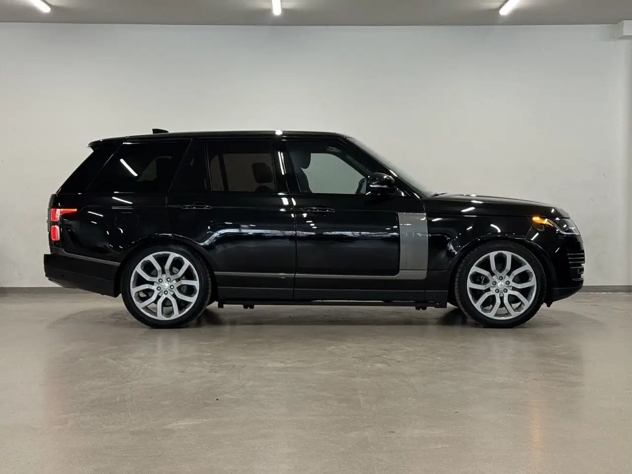 Land Rover Range Rover снимка Land Rover Range Rover