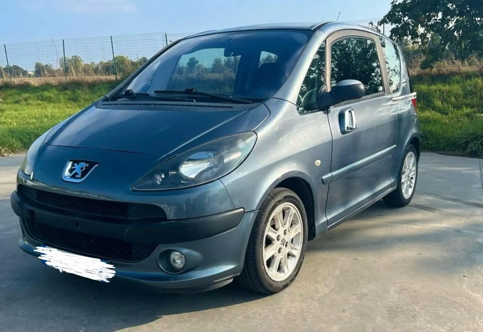Peugeot 1007 1.4 HDi Sporty - 1