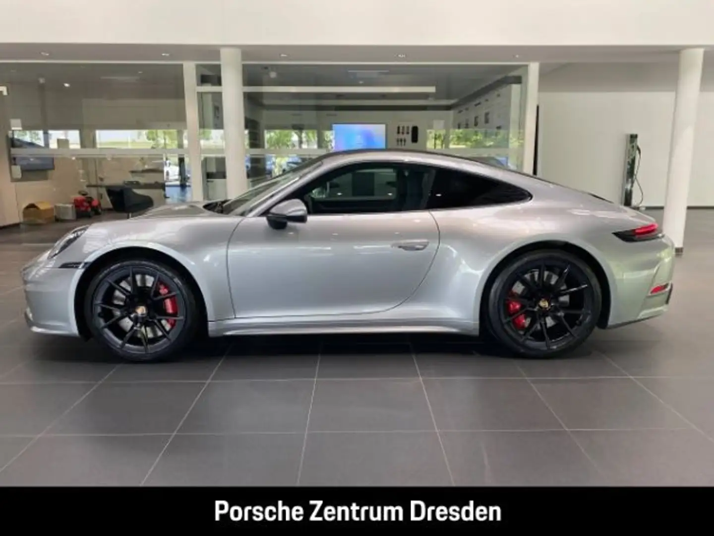 Porsche 992 -2 (911) Carrera S Silber - 2