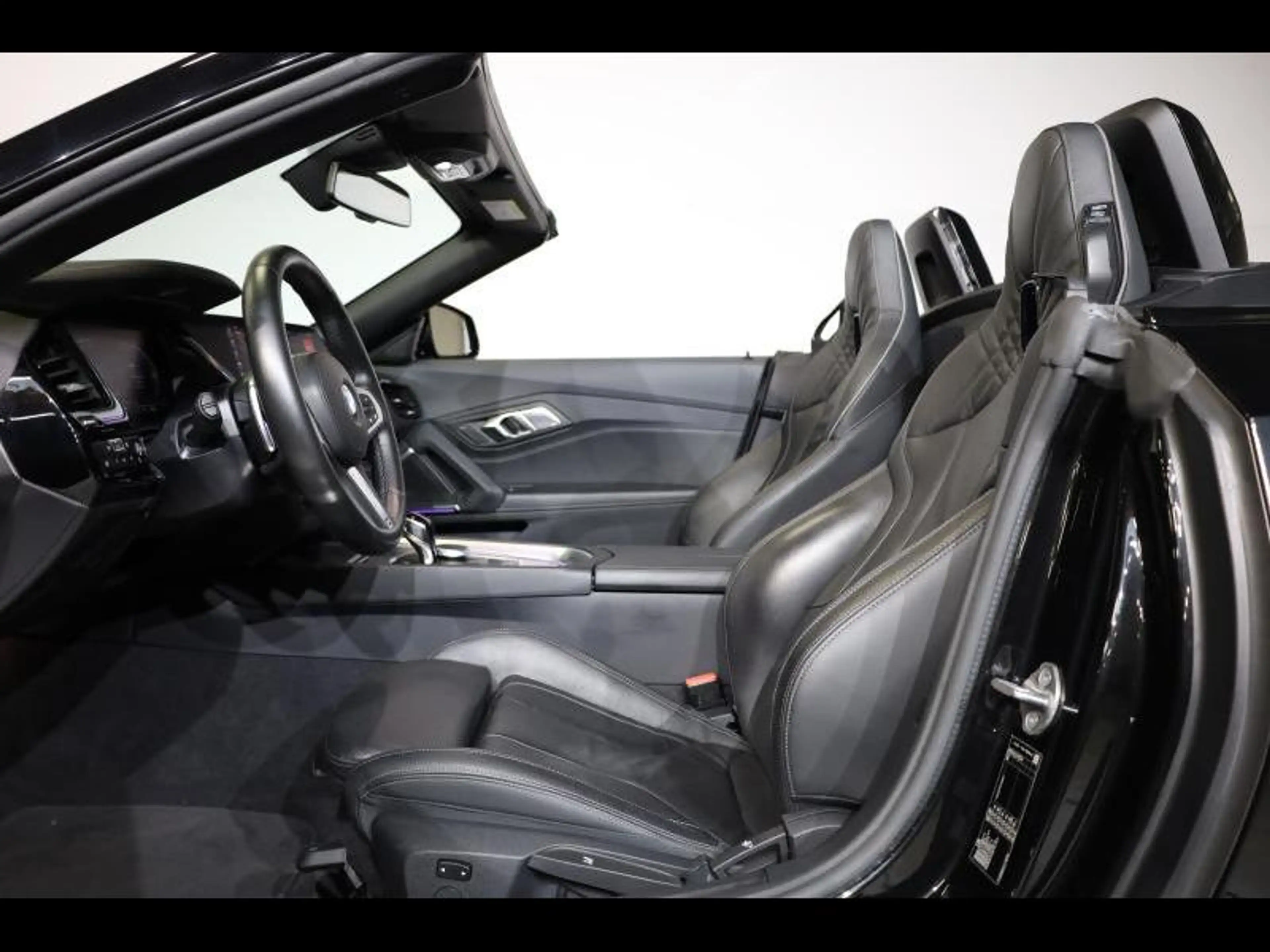 BMW Z4 sDrive20i Kit M Sport — photo 9