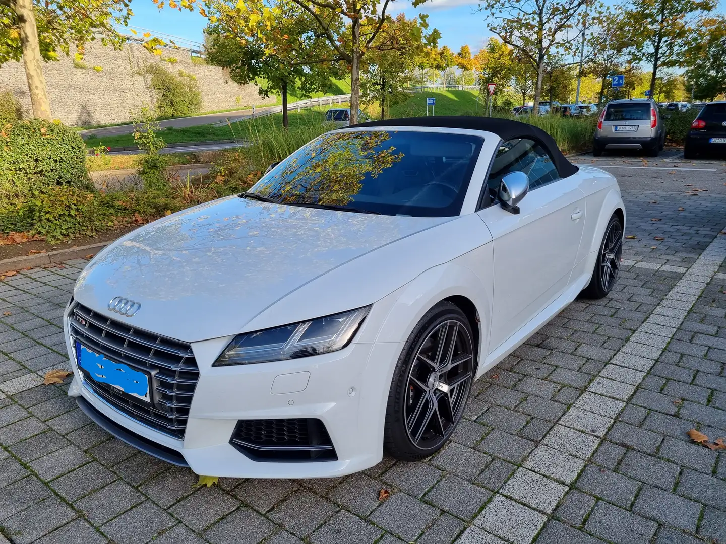 Audi TTS Audi TT Roadster S-Tronic, Matrix, Quattro, B&O, MagRide Weiß - 1