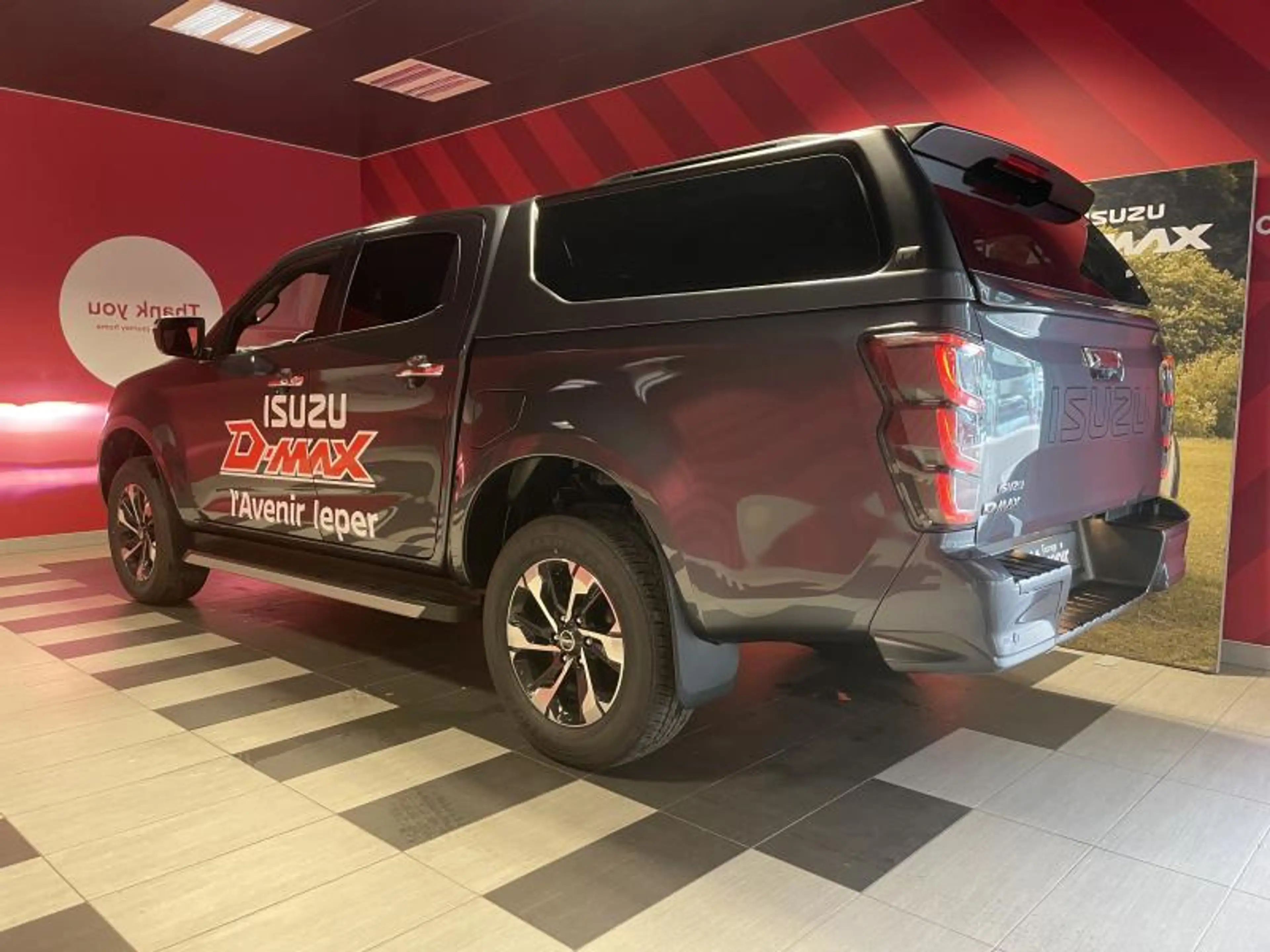 Isuzu D-Max LSX + Hardtop — photo 4
