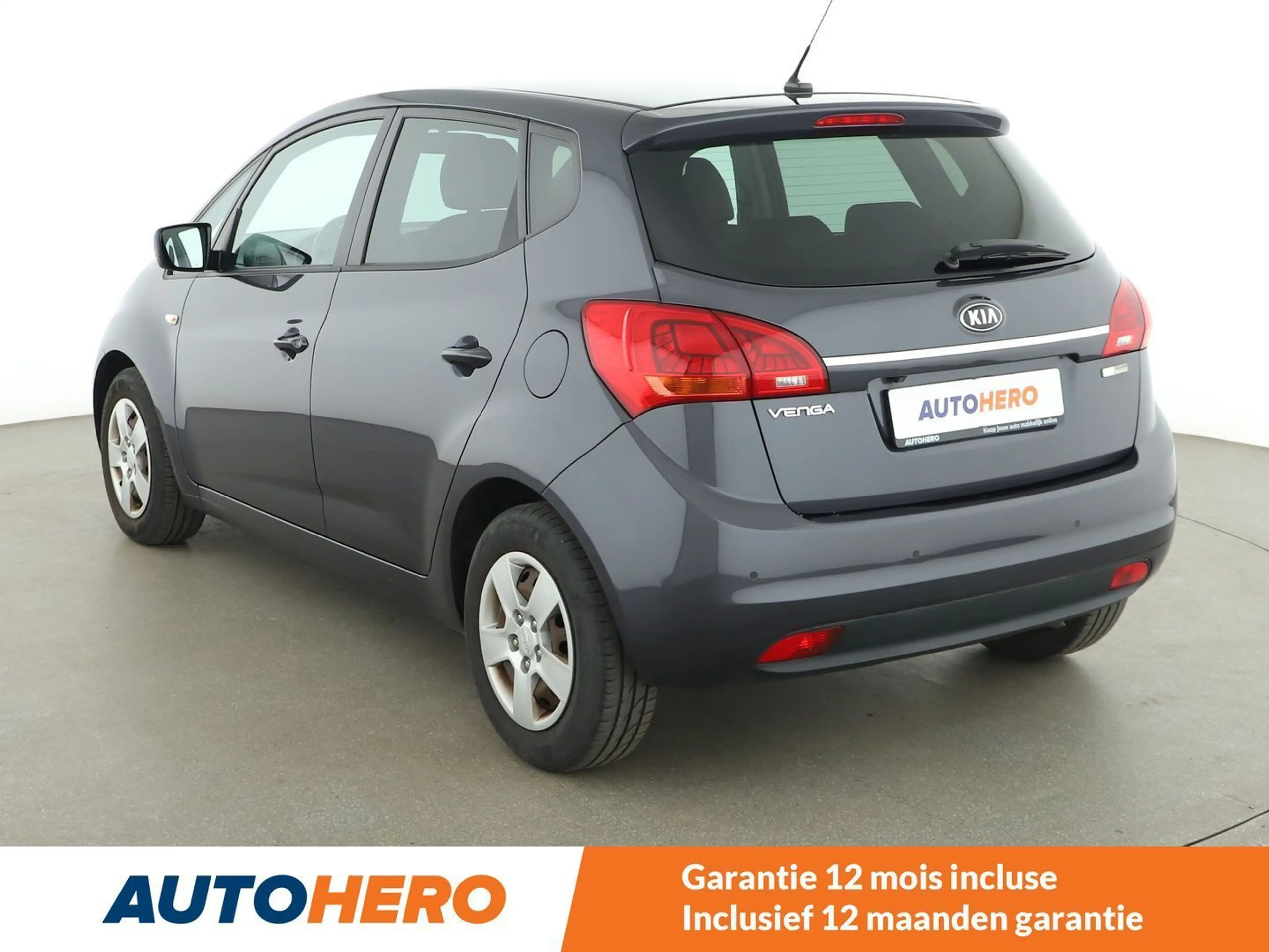 Kia Venga 1.4 Dream Team — photo 4
