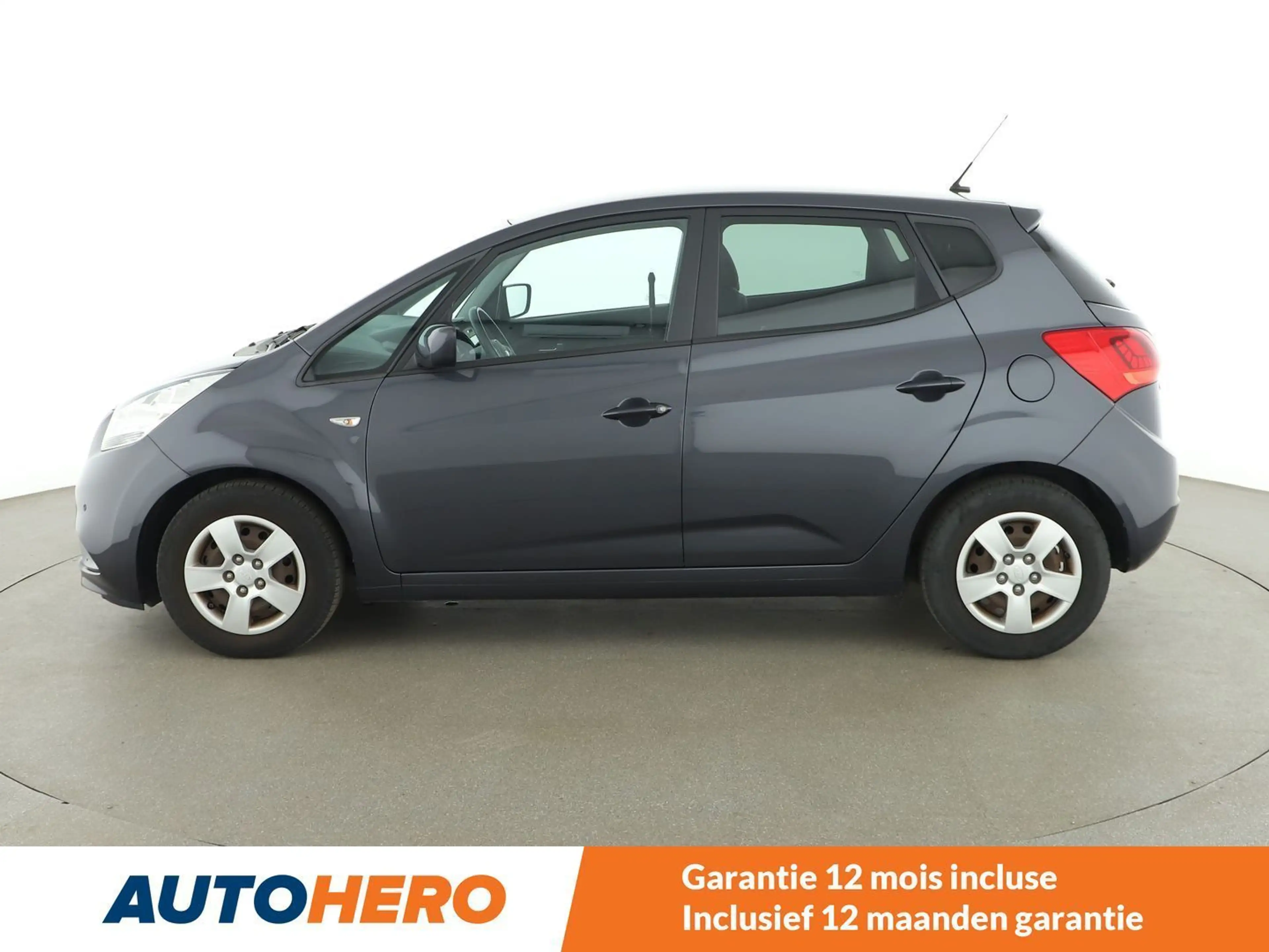 Kia Venga 1.4 Dream Team — photo 3
