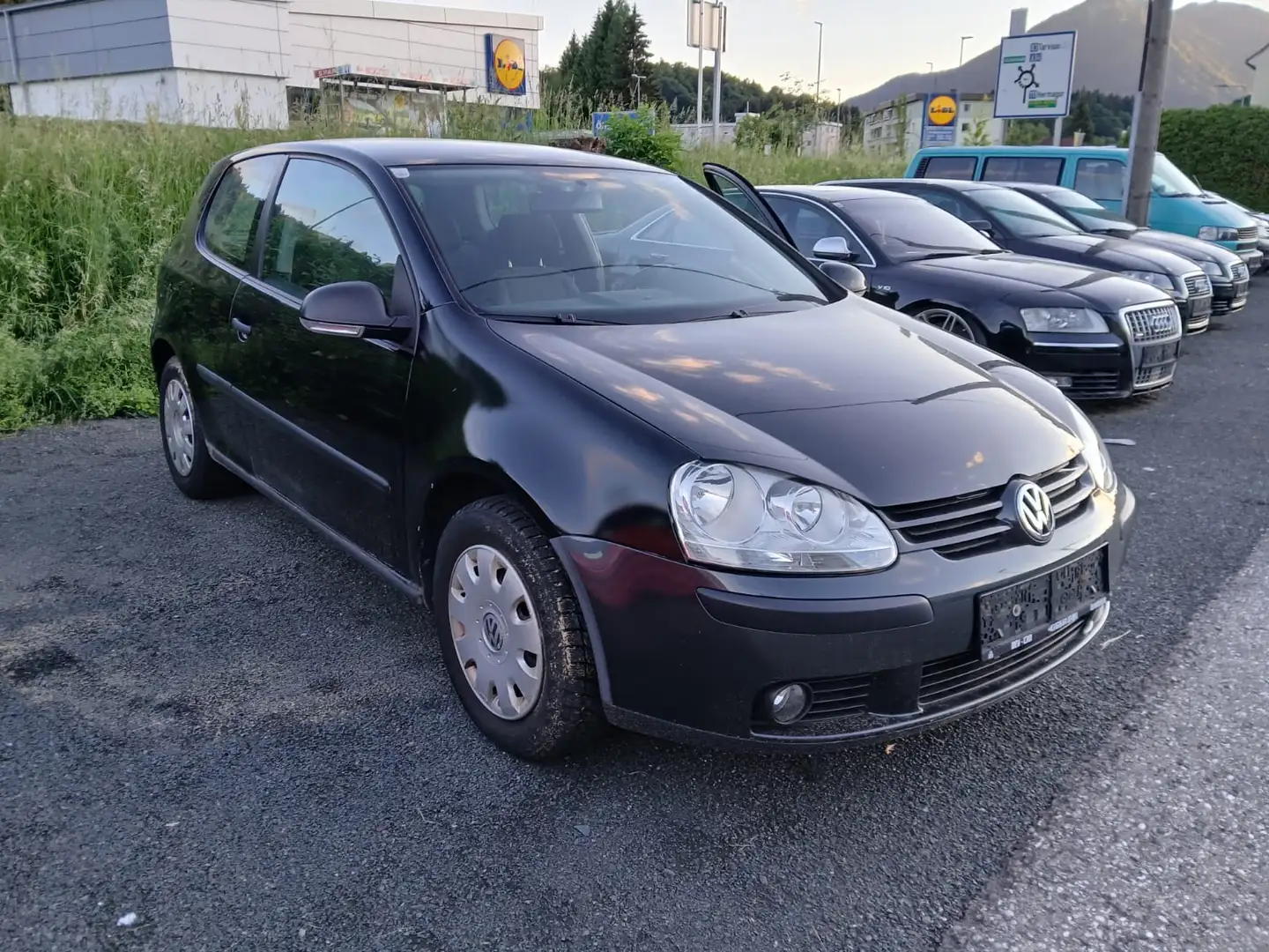 Volkswagen Golf Trendline - 2