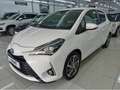 Toyota Yaris 100H 1.5 Feel! Blanc - thumbnail 2