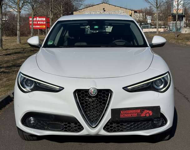 Alfa Romeo Stelvio Lusso Q4