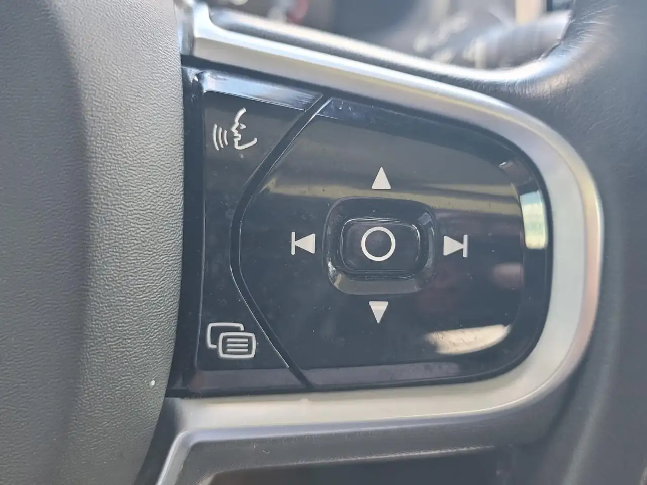 Volvo XC90 снимка Volvo XC90