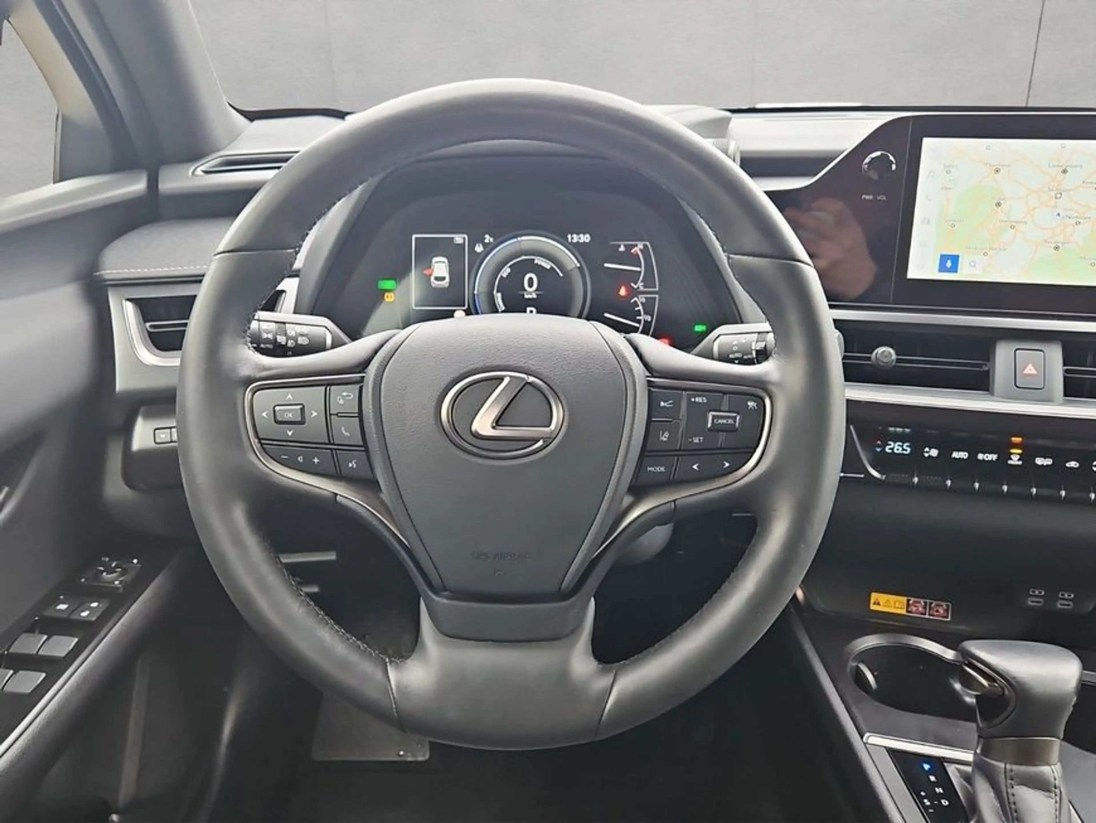 Lexus UX 250h 250h F-Sport Design — photo 9