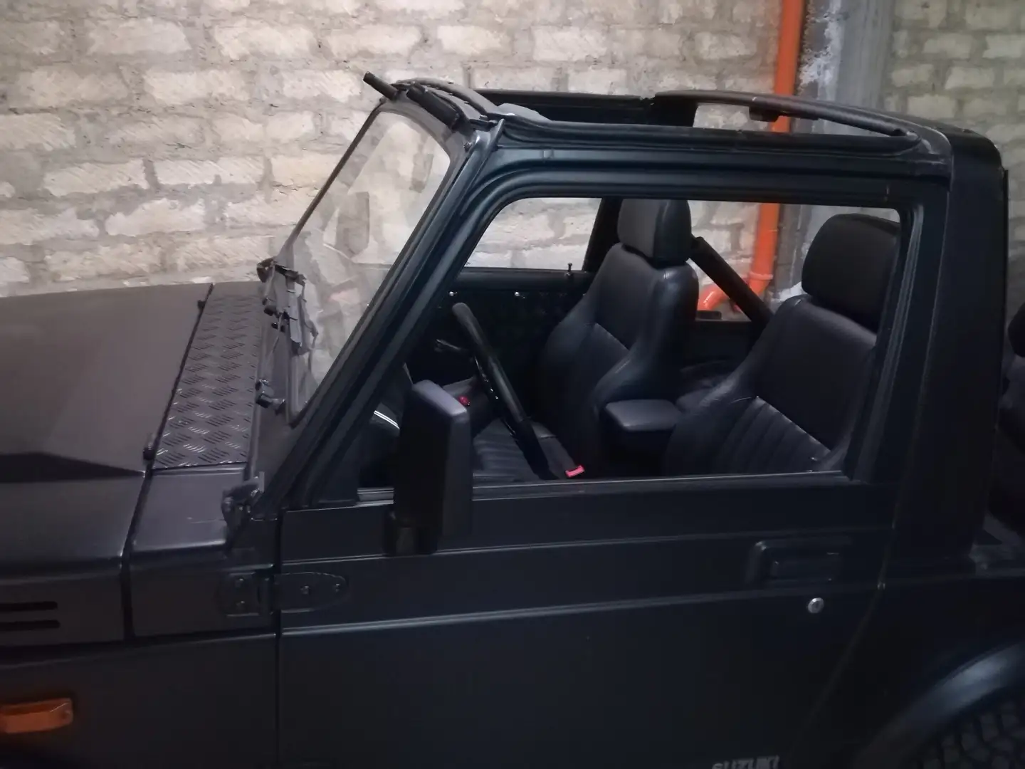 Suzuki SJ Samurai - 2