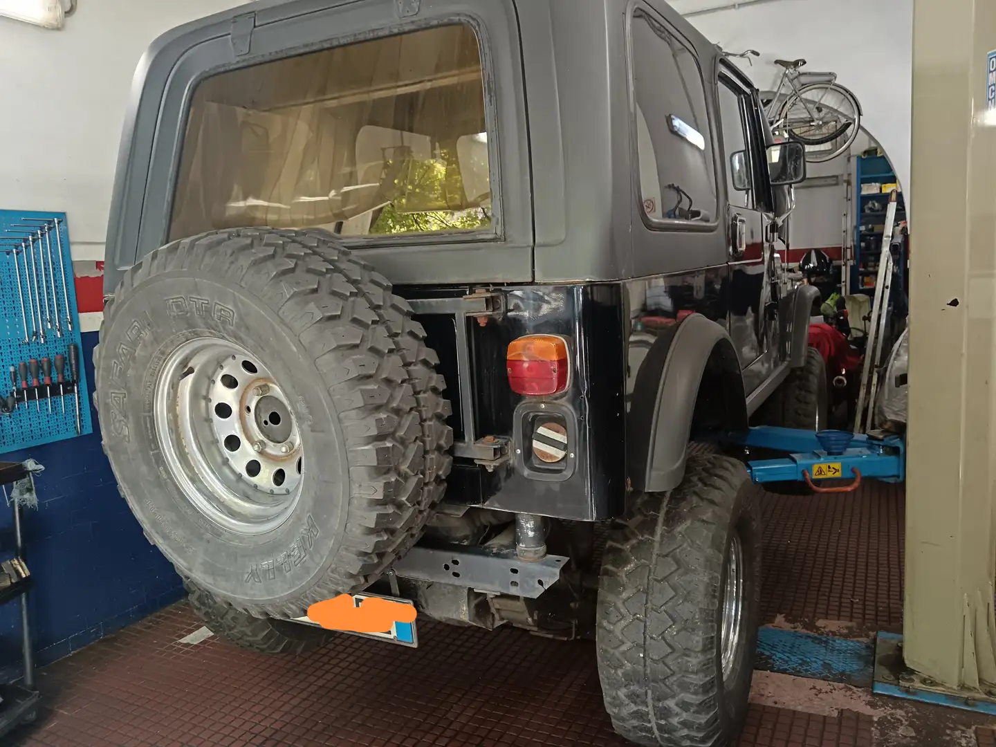 Jeep CJ-7 Benzina 4188cc. Cambio automatico Black - 1
