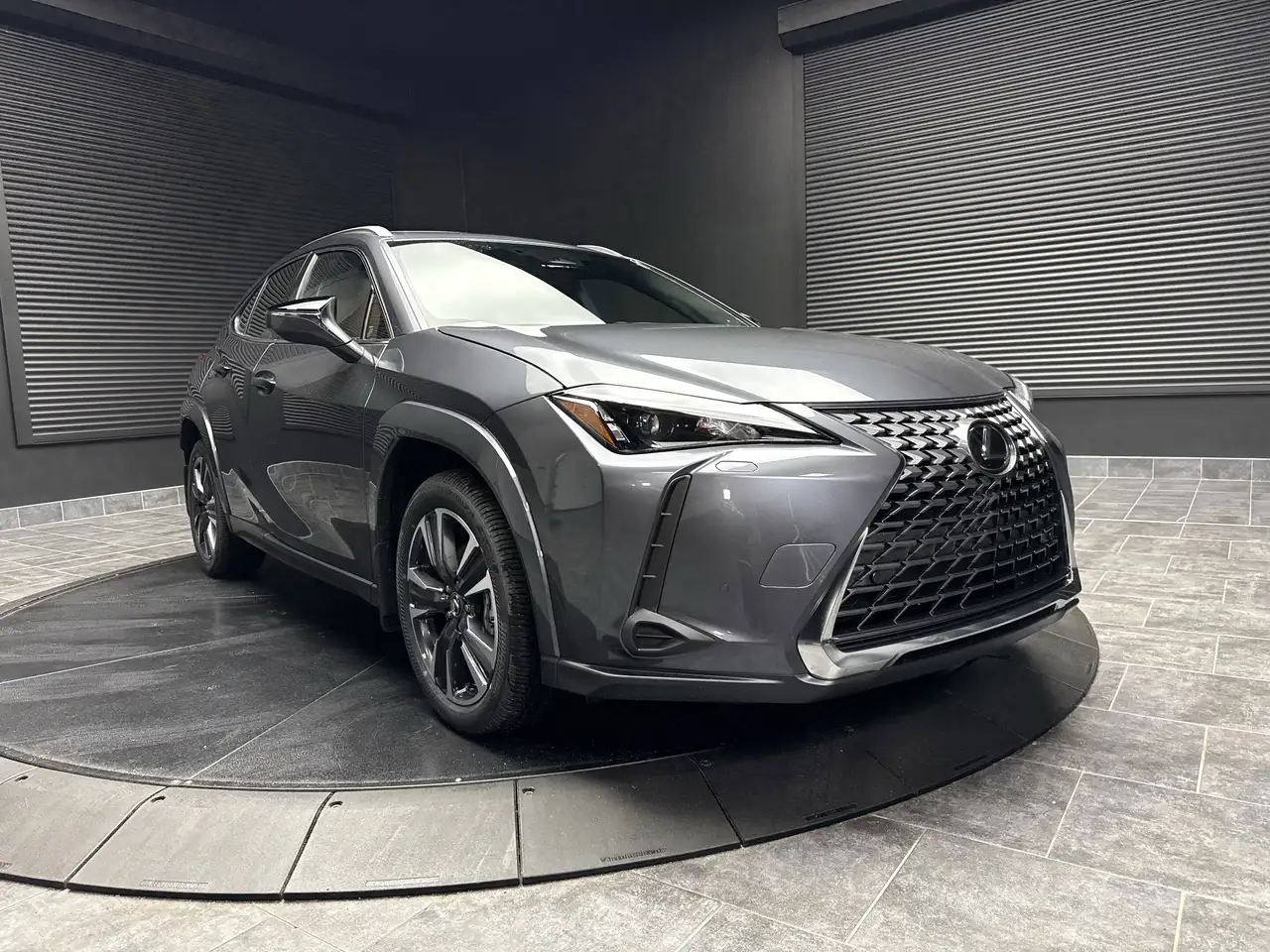 Lexus UX снимка Lexus UX