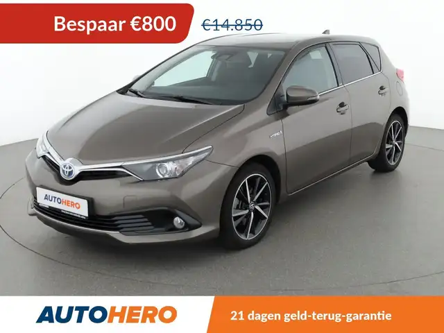 Toyota Auris 1.8 Hybrid Edition-S+
