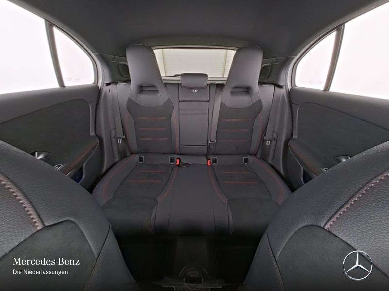 Mercedes-Benz A 220