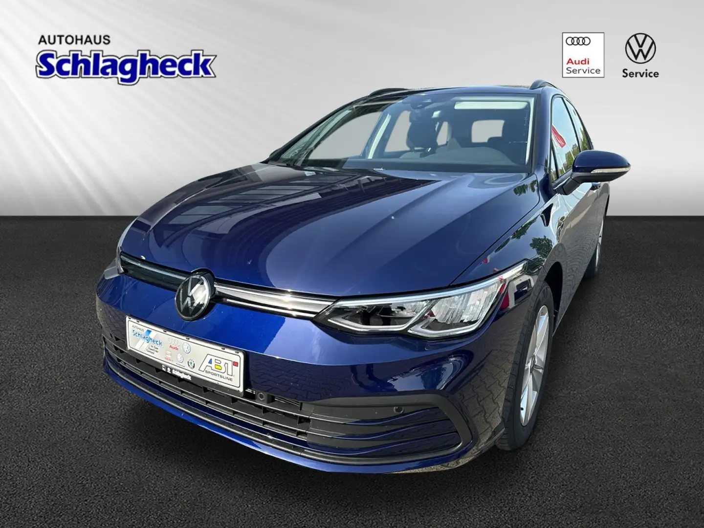 Volkswagen Golf Variant Life Golf Variant 1.5 eTSI DSG Klima Blauw - 1