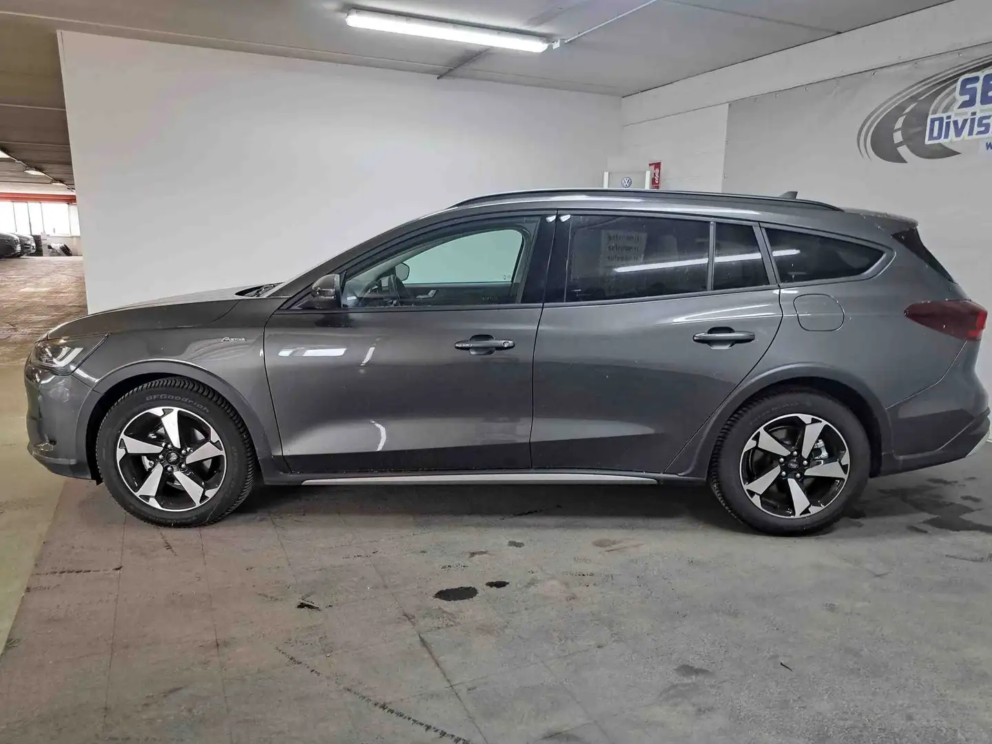 Ford Focus Focus Active SW Active SW 1.5 ecoblue X 115cv auto Grigio - 2