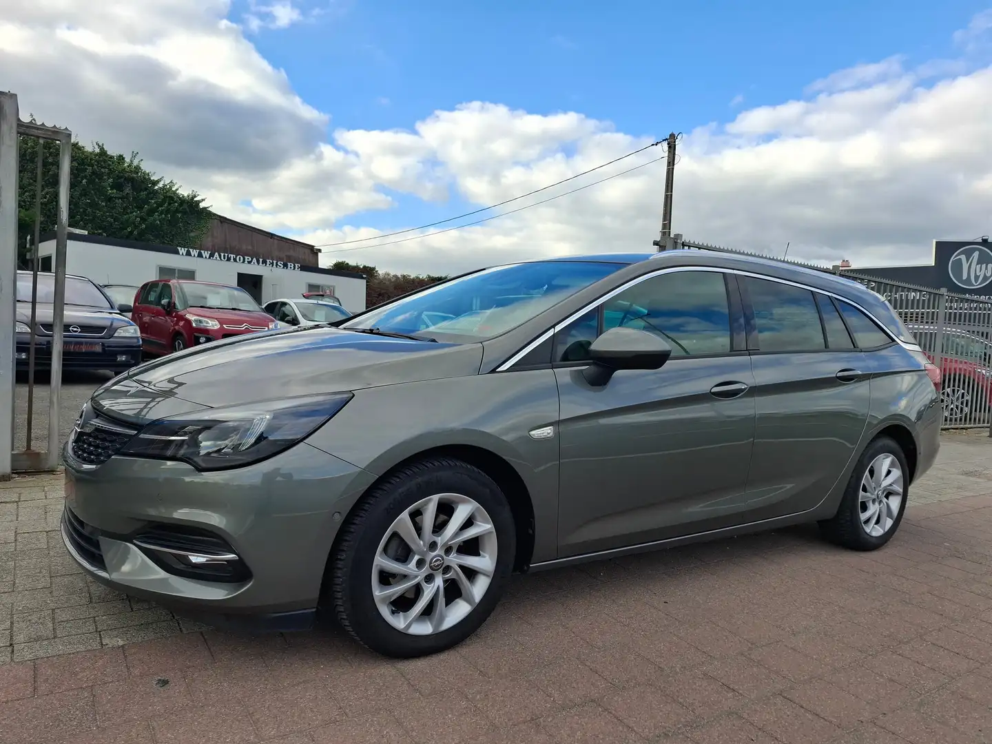Opel Astra Sports Tourer 1.5 Turbo D   EURO 6 Gris - 2
