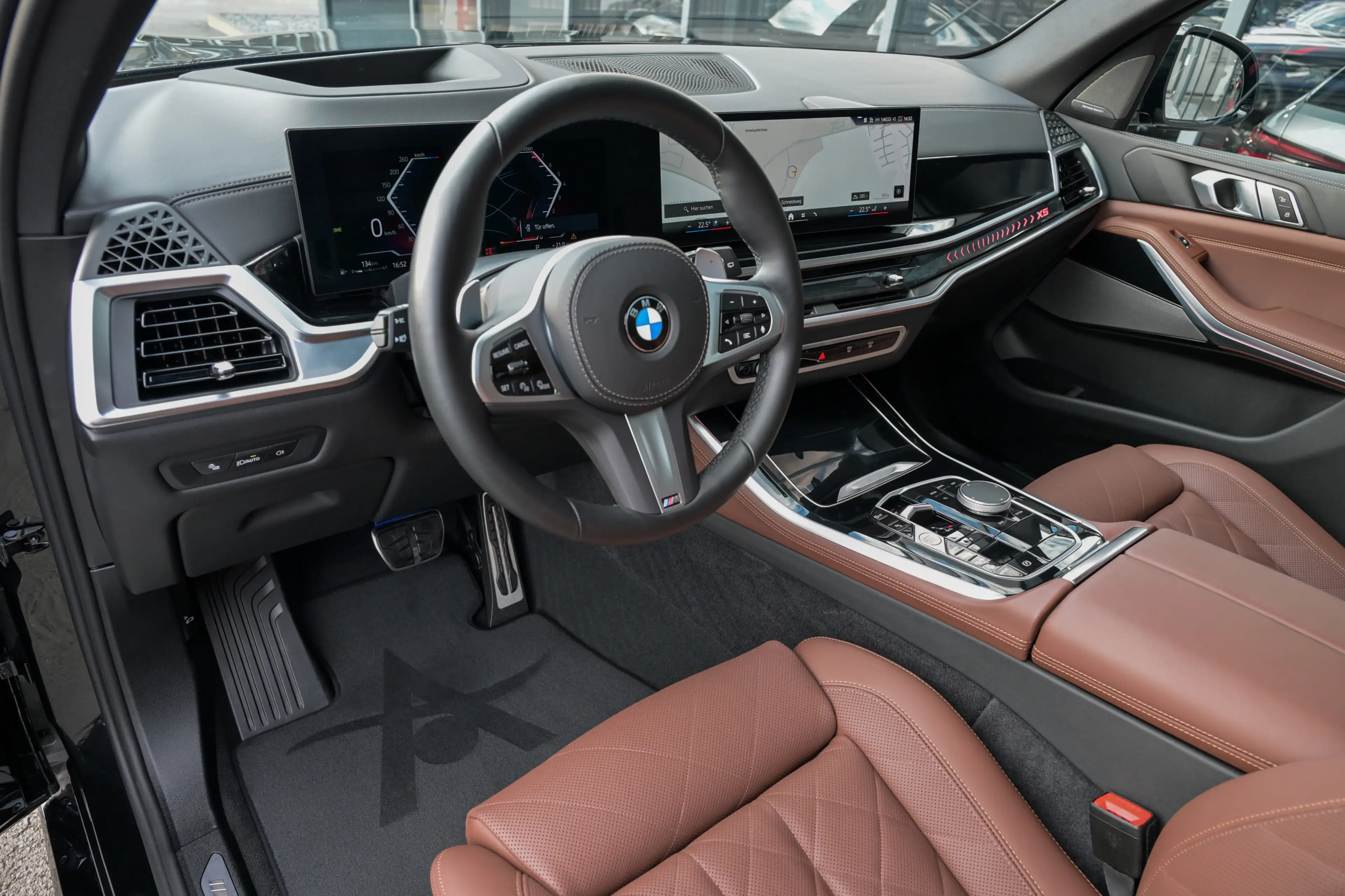 BMW X5 xDrive40i M Sport Pro *Pano Sky Lounge* AHK* — photo 10