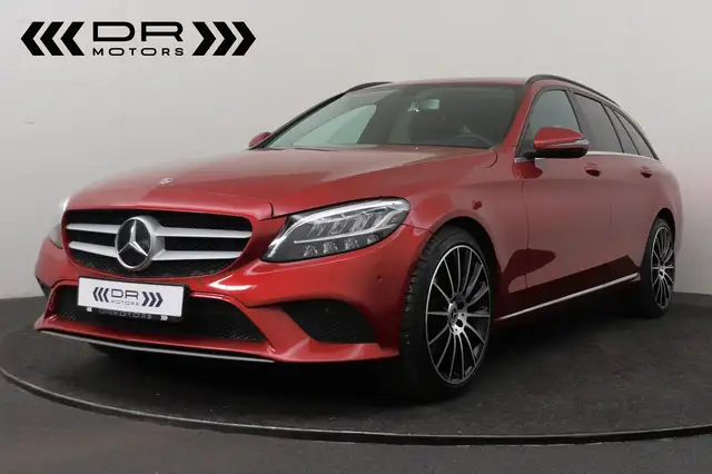 Mercedes-Benz C 180 VERWARMDE ZETELS - TREKHAAK