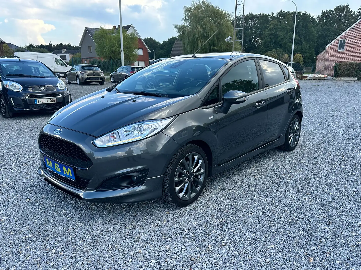 Ford Fiesta Fiesta 1.0 EcoBoost ST-LINE ** 12 m garantie ** Gris - 1