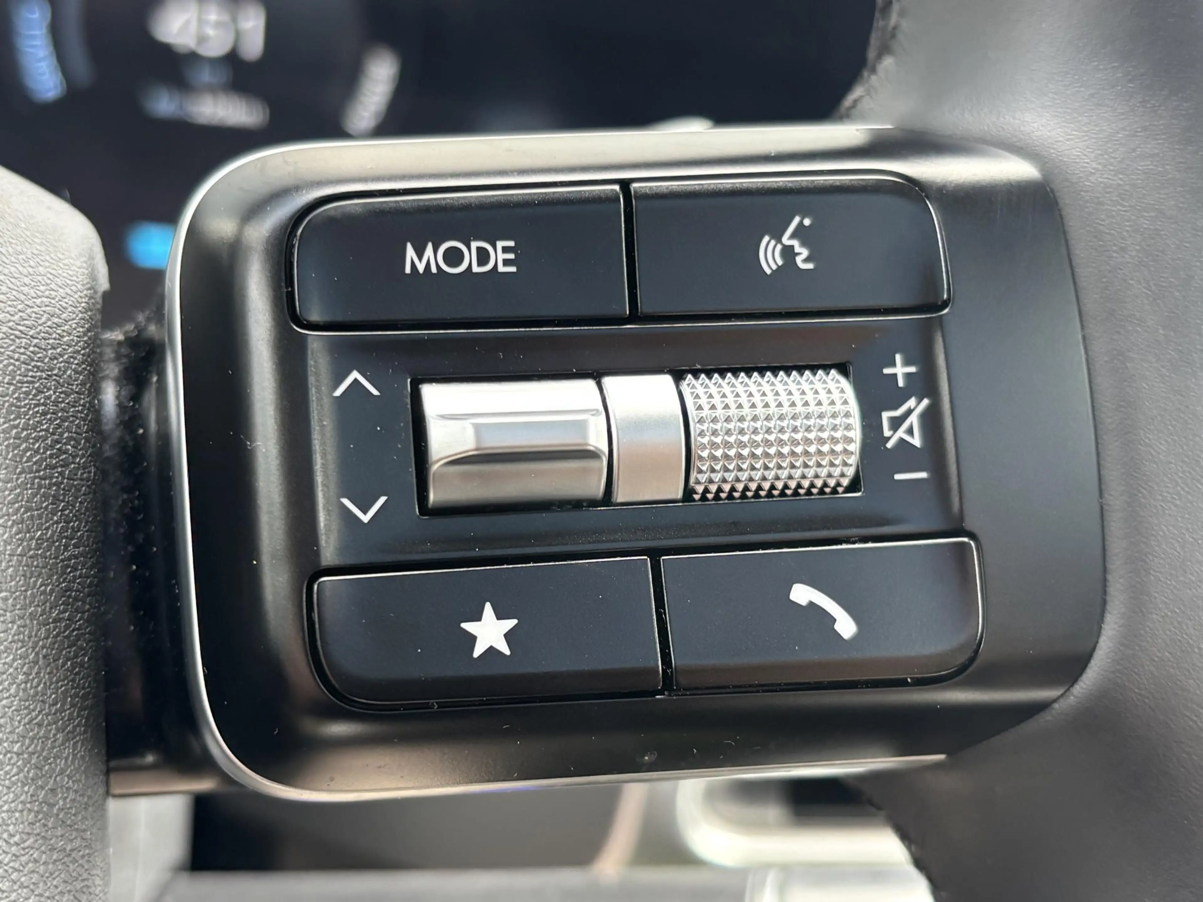 Hyundai IONIQ 9 Lounge AWD 6p. 110.3 kWh / Voor-achter stoelverwar — photo 12