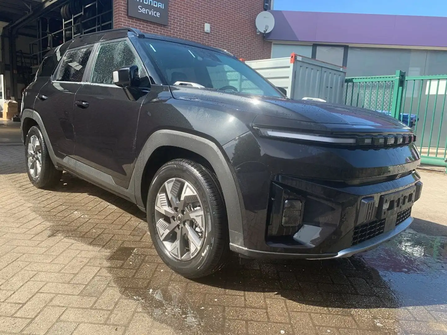 KGM Torres PLATINUM 73 kwh *NEW* - 1