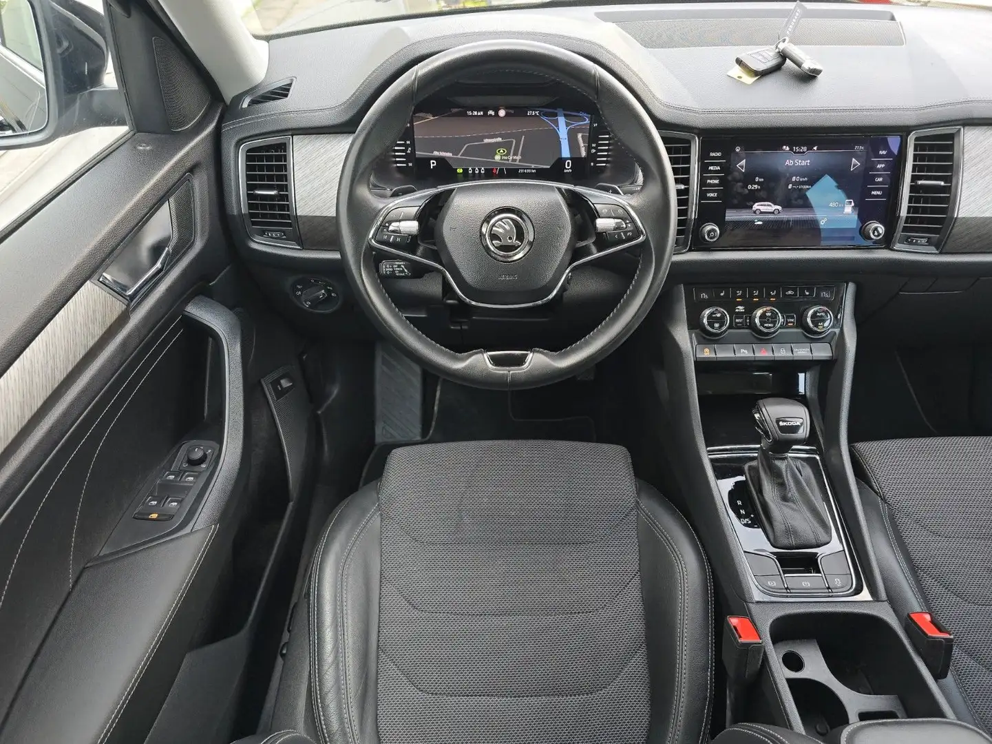 Skoda Kodiaq (1-Hand/Kamera/Digital Tacho) Schwarz - 2