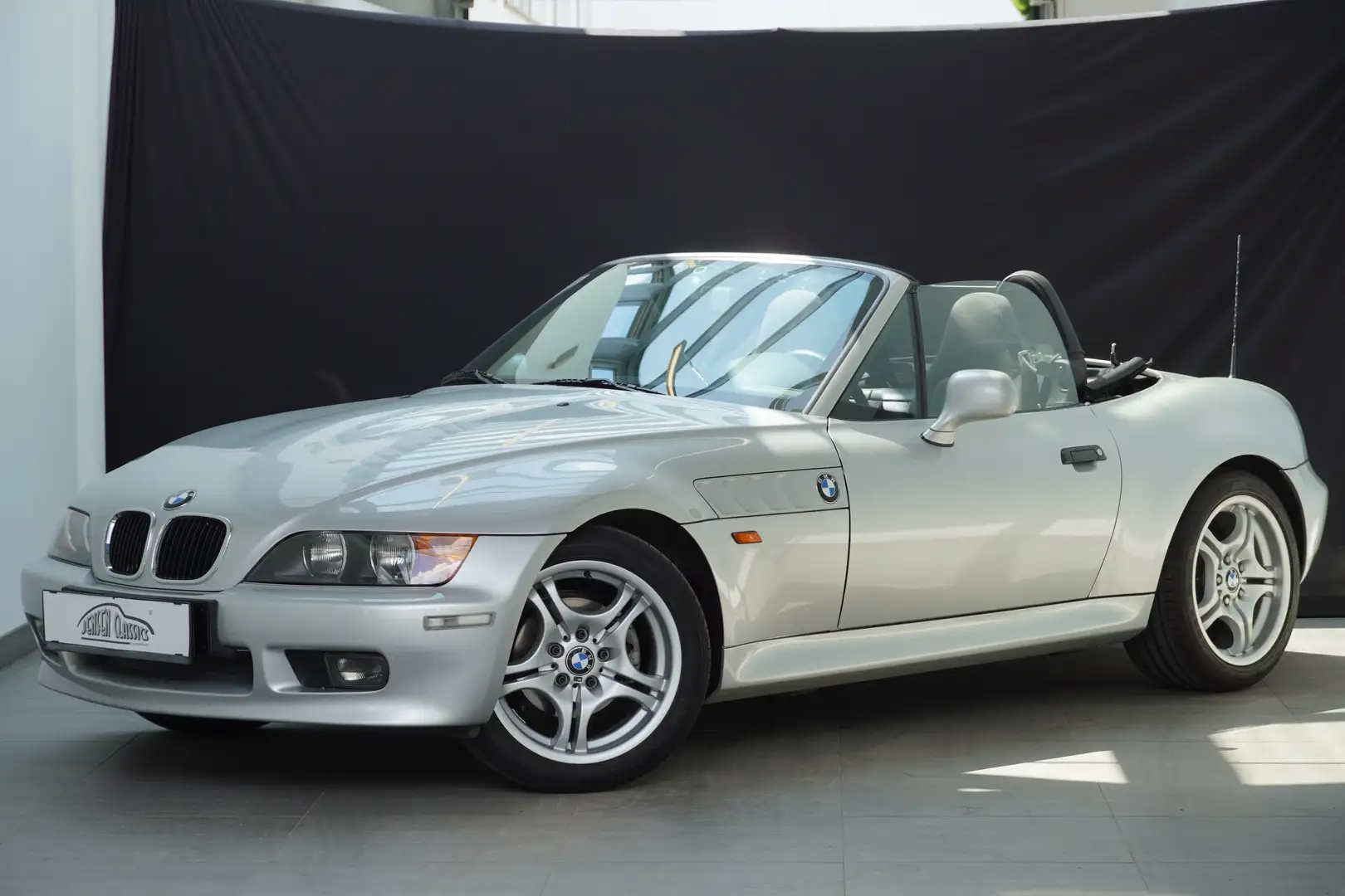 BMW Z3 Roadster 1.8 aus Rentnerhand! Silber - 1