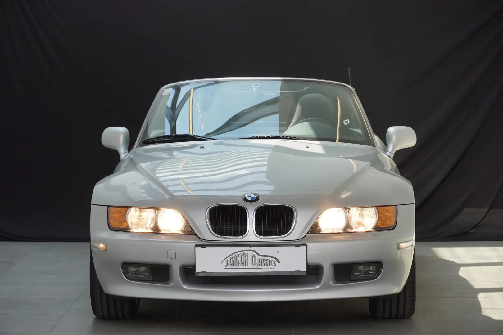 BMW Z3 Roadster 1.8 aus Rentnerhand! Silber - 2