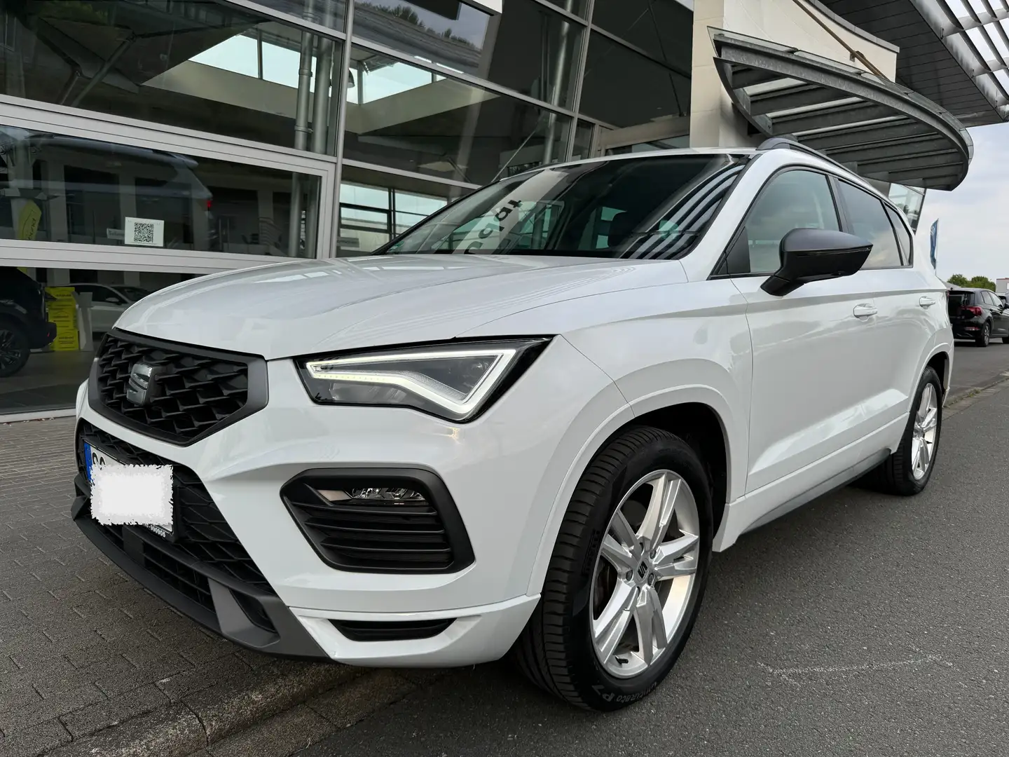 SEAT Ateca FR 4Drive KEYLESSGO , Panoramadach ,AhK Wit - 1