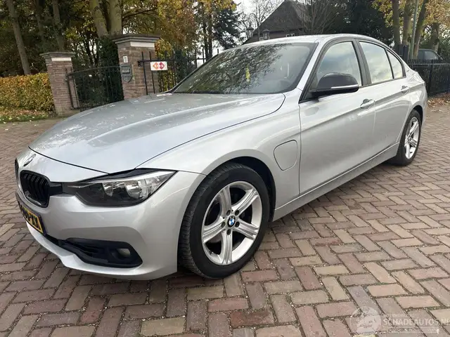 BMW 330 3-serie 330e Cent. Exec.