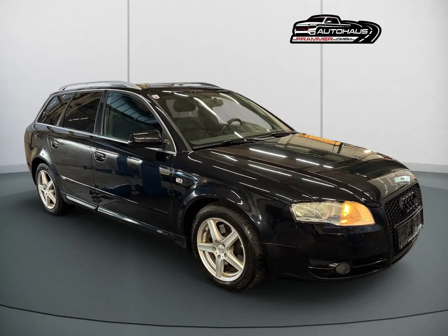 Audi A4 2.0 TDI Avant Le Mans Editi Schwarz - 2