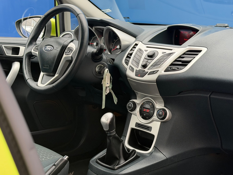 Ford Fiesta 1.4 Titanium|Distributie VV|NieuweAPK|Climate|Crui — photo 27