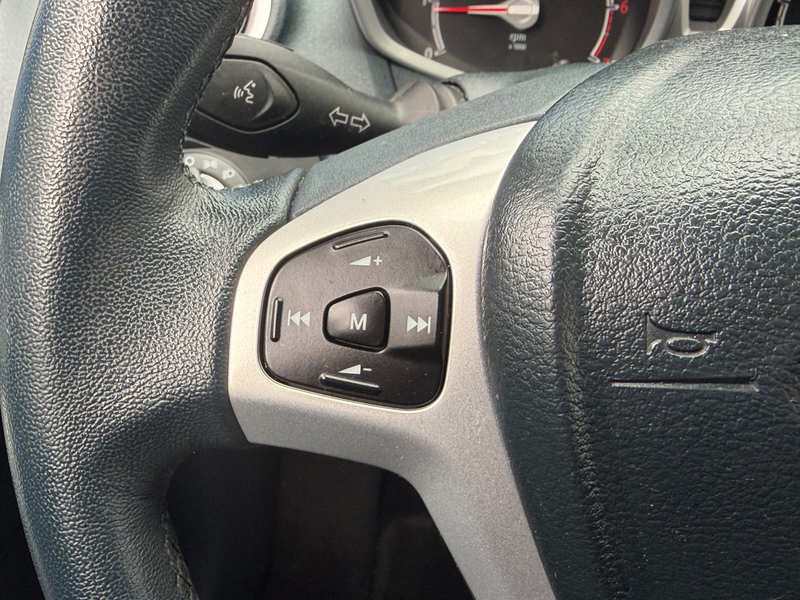 Ford Fiesta 1.4 Titanium|Distributie VV|NieuweAPK|Climate|Crui — photo 28